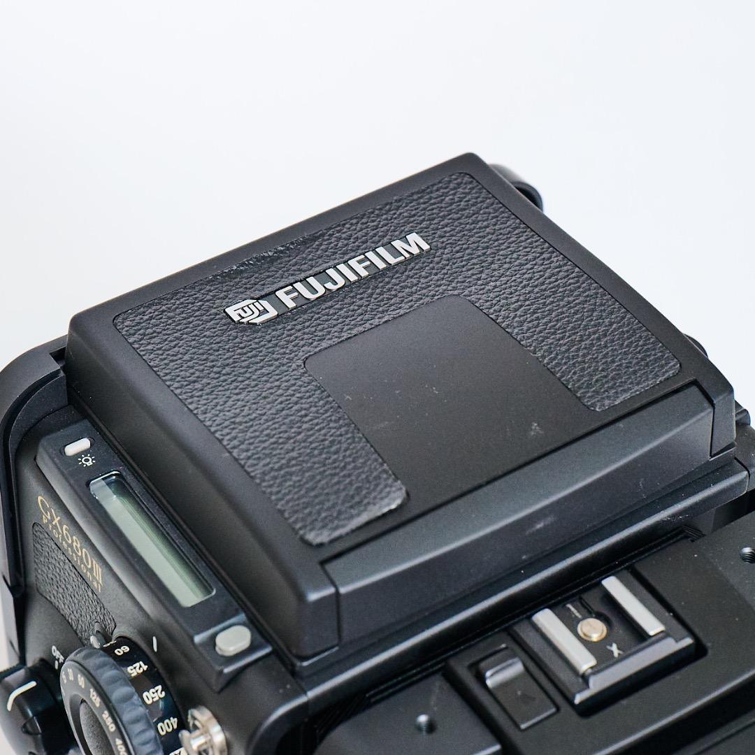 FUJIFILM GX680Ⅲ Professional ケース付