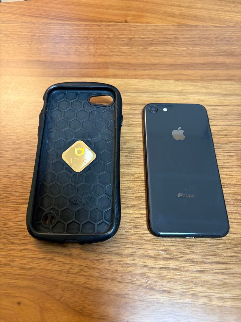 iPhone8 ifaceケースiringリング付き　スペースグレー　64GB
