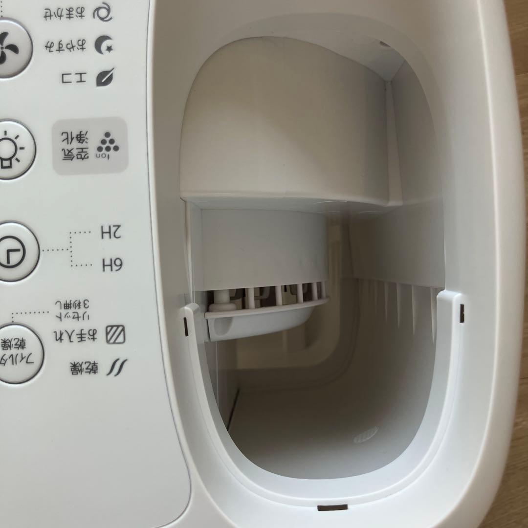 SHARP HV-P75-W 加熱気化式 加湿器　プラズマクラスター　2022年