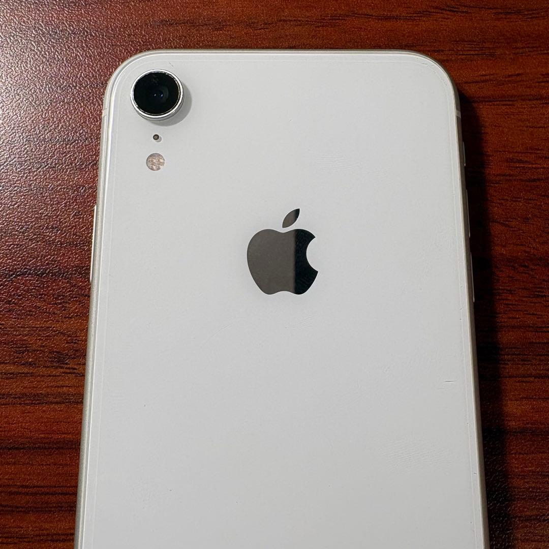 Apple iPhone XR ホワイト　256gb おまけ付き！