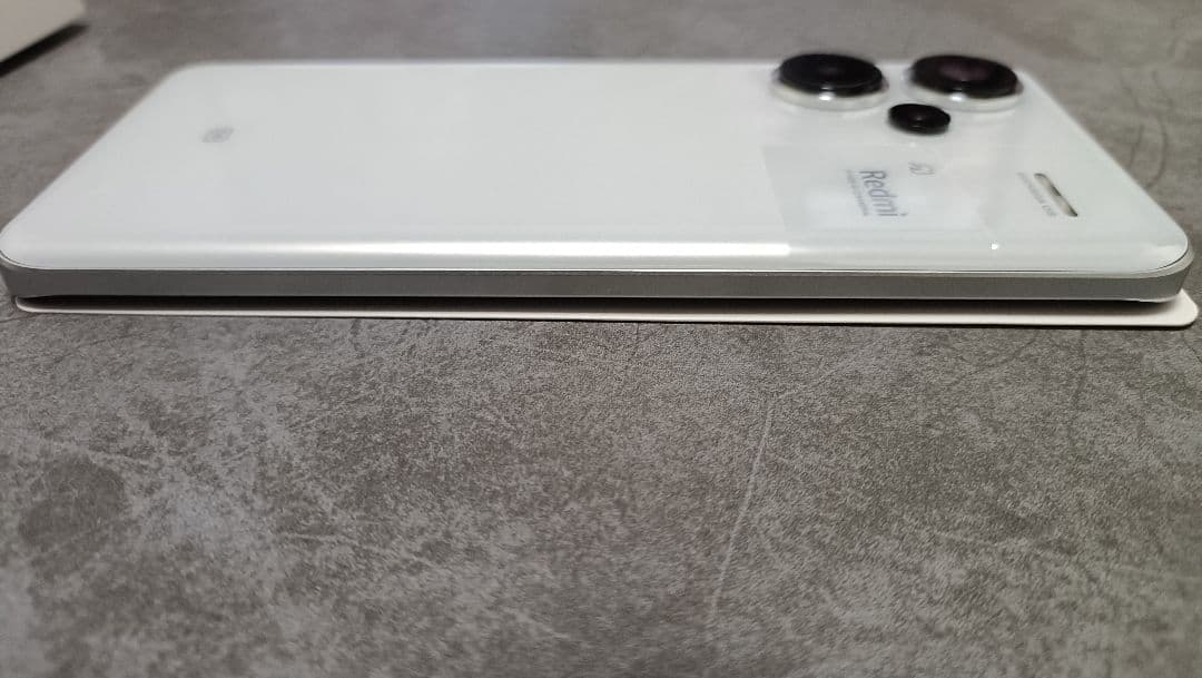 即納 超美品 Redmi Note 13pro+ 5G ホワイト 付属品 特典付