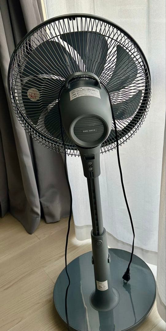 And deco 扇風機