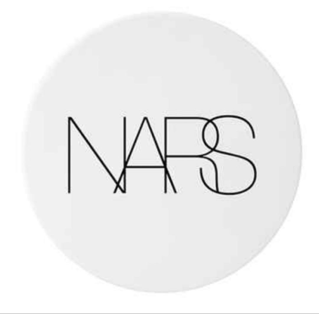NARS ライトリフレクティング セラムクッションファンデーション VIENNA
