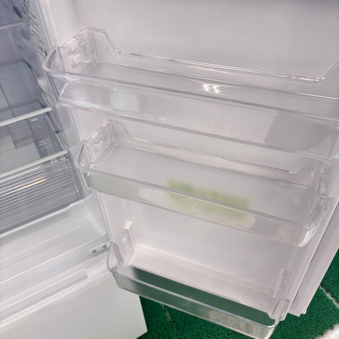 011 関東圏　冷蔵庫　200L弱 小型　一人暮らし　付け替えどっちもドア　美品