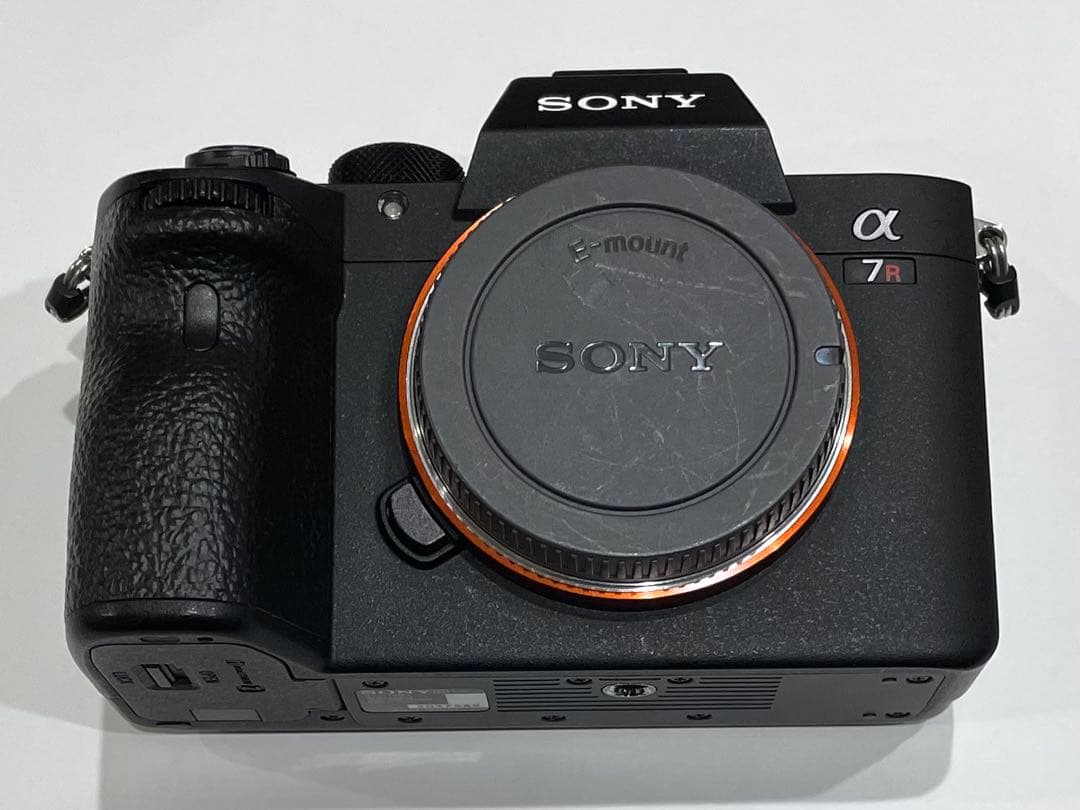 SONY α7R III {明日3/31日pm6:00までタイムセール}