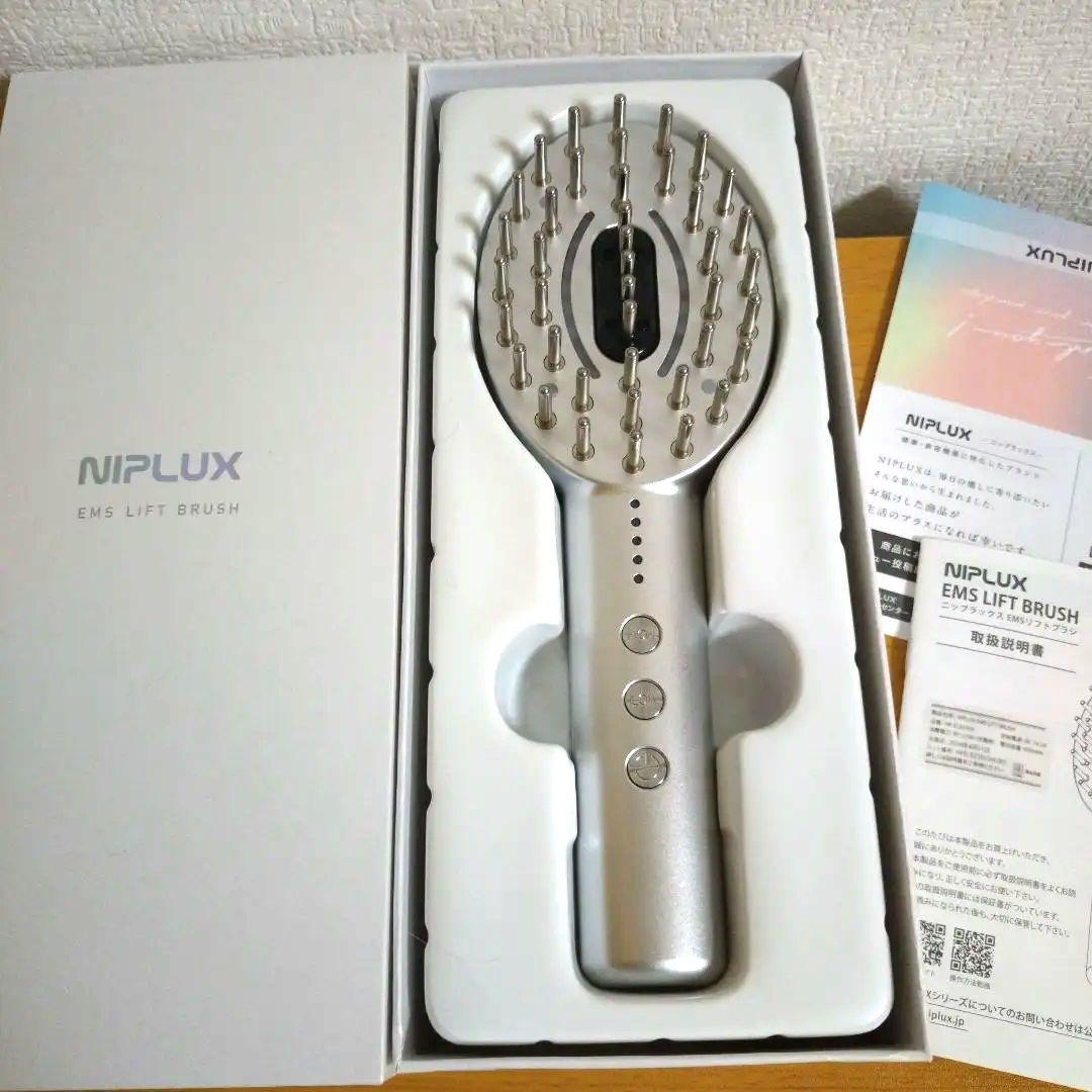 NIPLUX EMS LIFT BRUSH シルバー