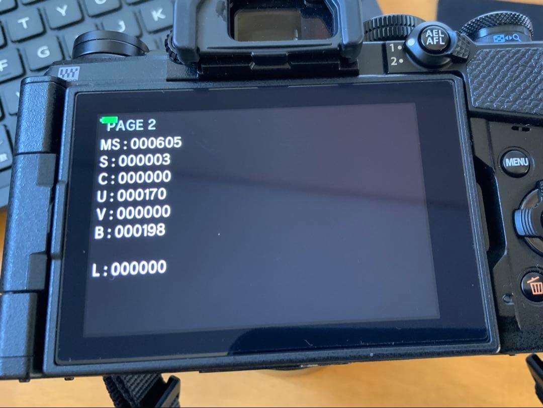 【ほぼ新品】 OM SYSTEM OM-5
