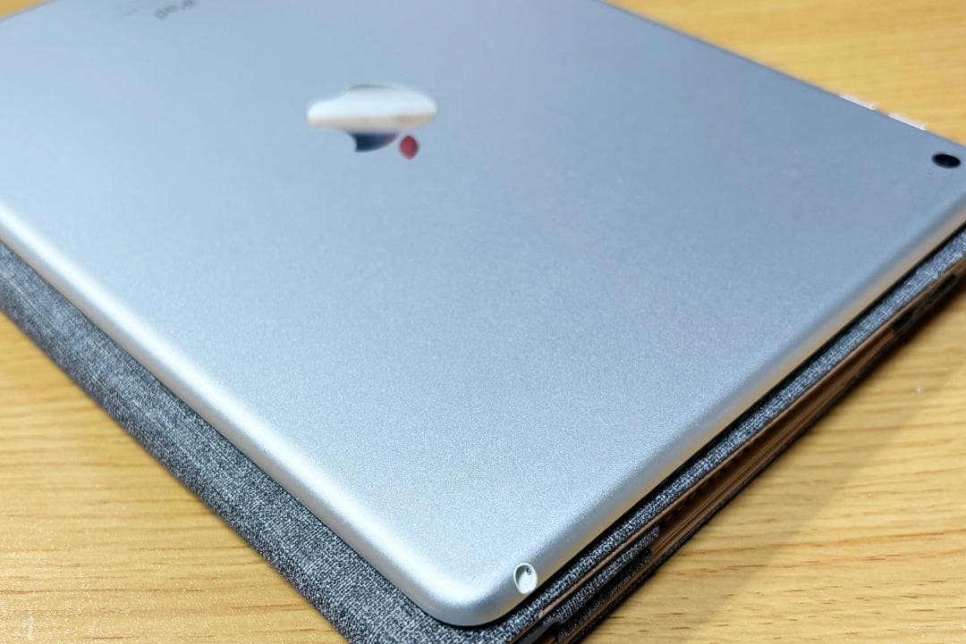 iPad Air2 16GB シルバーカバー付 バッテリー86% 診断済 即使用