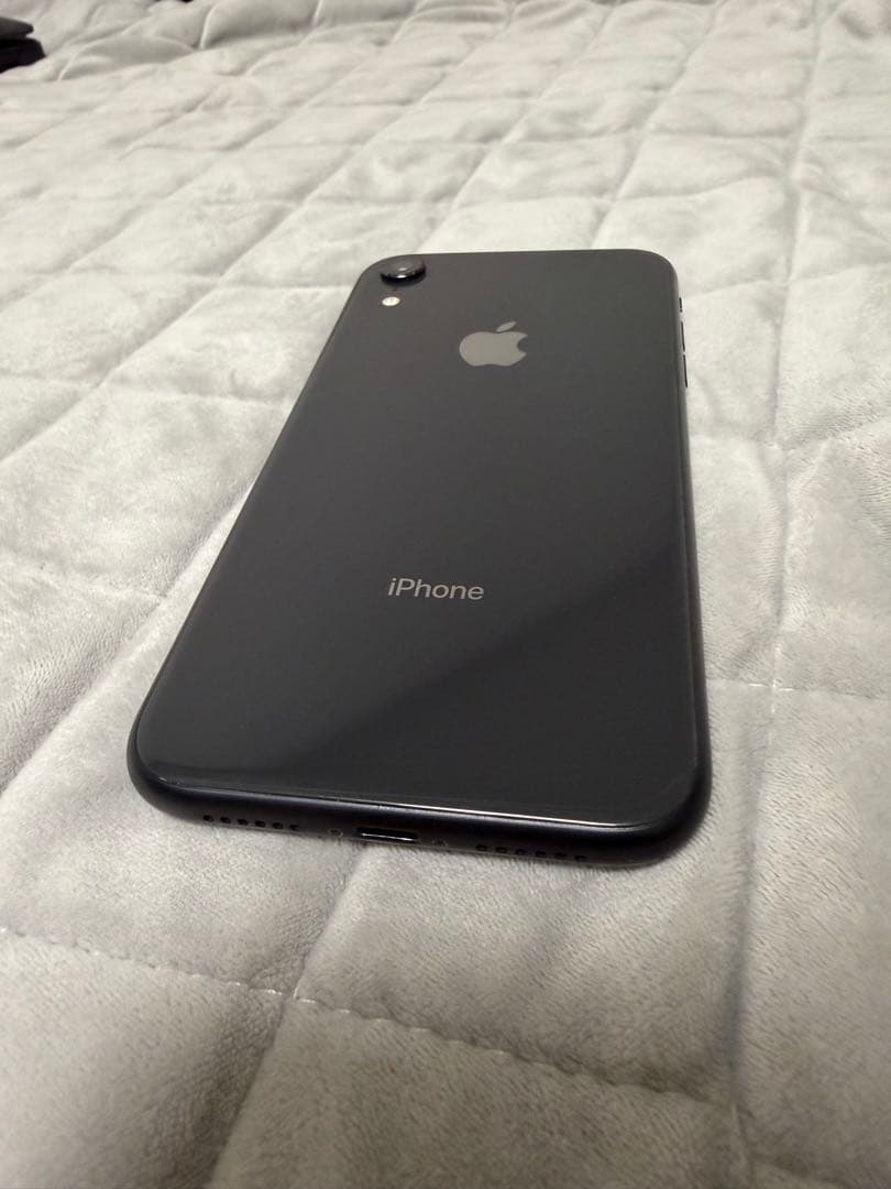 Apple iPhone XR 256GB ブラック　本体　付属品あり　美品