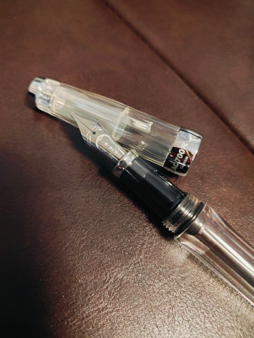 TWSBI ツイスビー 万年筆 VAC 700R ペン 筆記用具