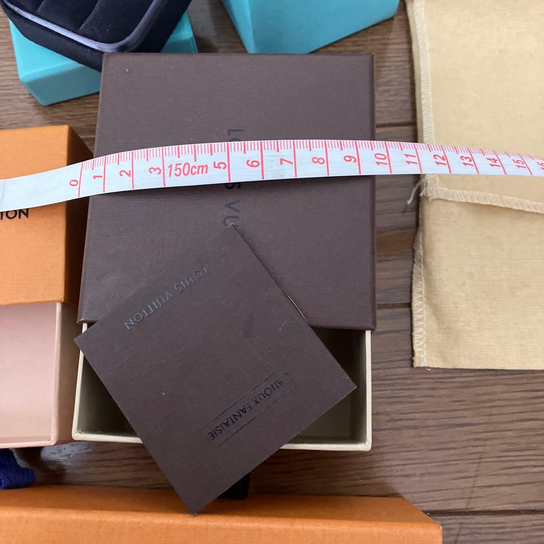 Louis Vuitton ギフトボックス 、紙袋19点