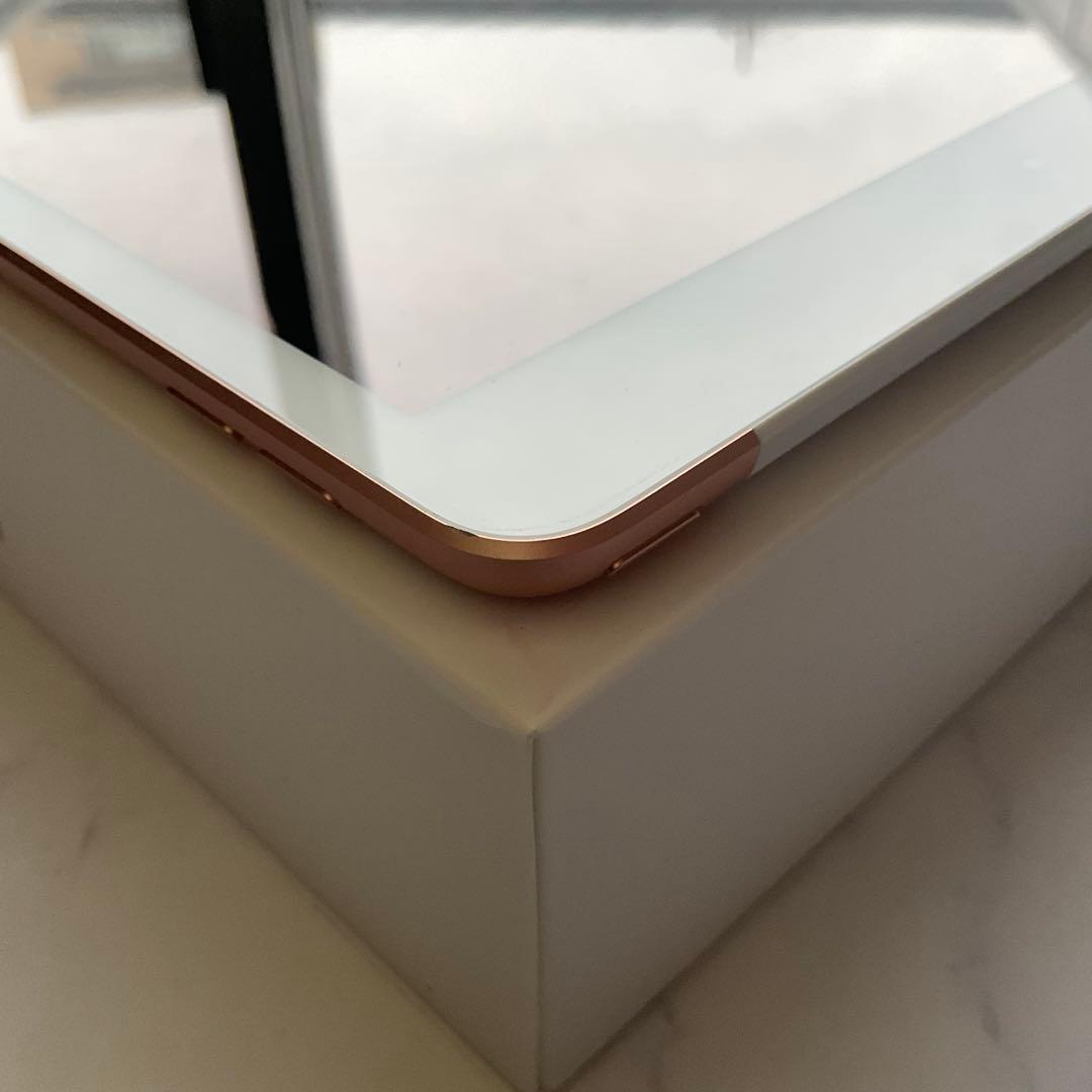 【美品】Apple iPad 第7世代 Wi-Fi Cellular 32GB