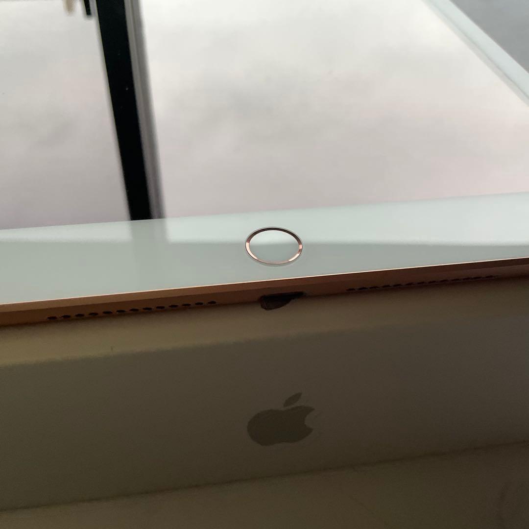 【美品】Apple iPad 第7世代 Wi-Fi Cellular 32GB