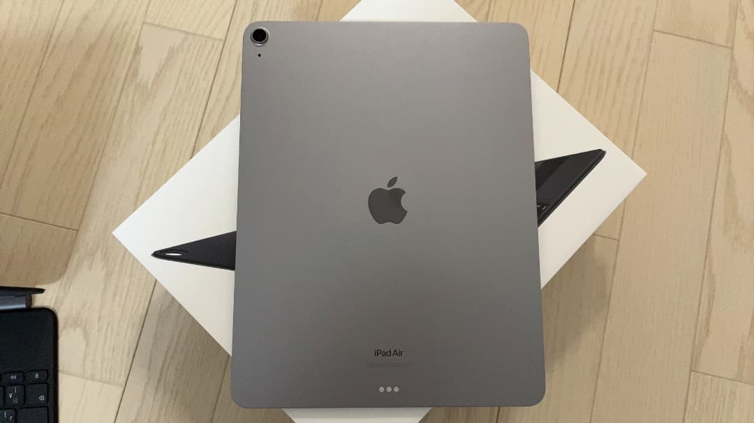 iPad Air M2 13インチ128GB Wi-Fi＋新型Keyboard