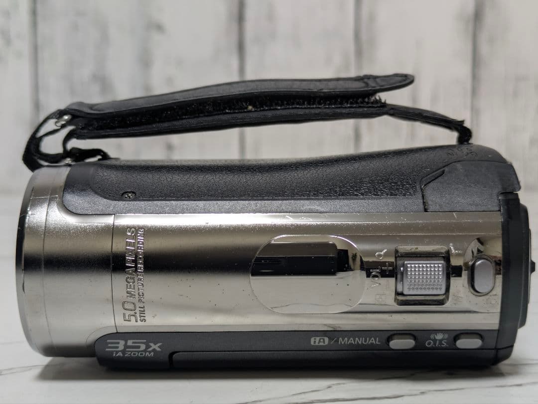 Panasonic　HDC-TM70