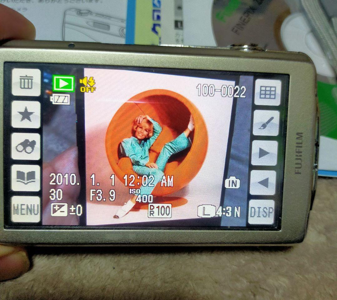 FUJI FILM FinePix Z800EXR 稼働品ファインピク