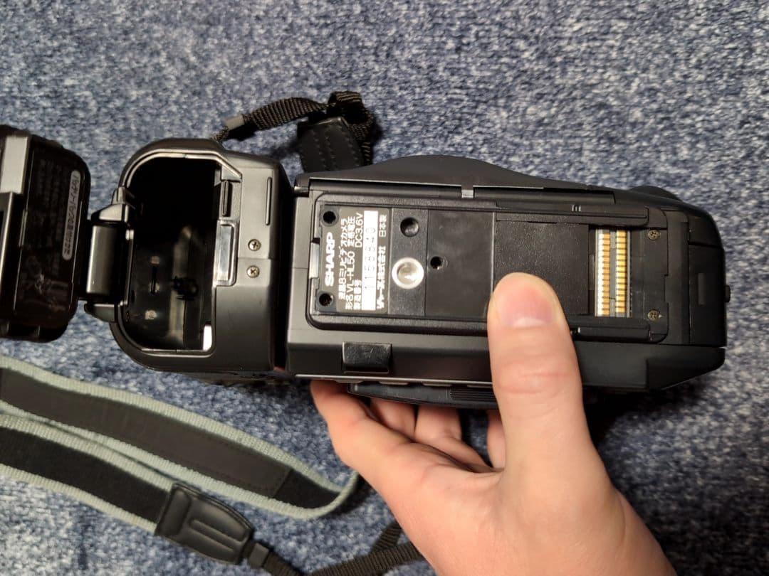 シャープ VL-HL50 液晶ビューカム Hi8 8ミリ ビデオカメラ 可動品