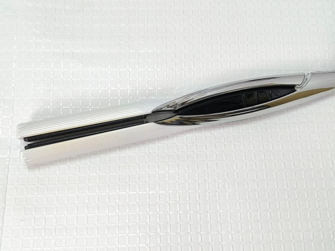 正規品　ReFaリファ ビューテック ストレートアイロン　5