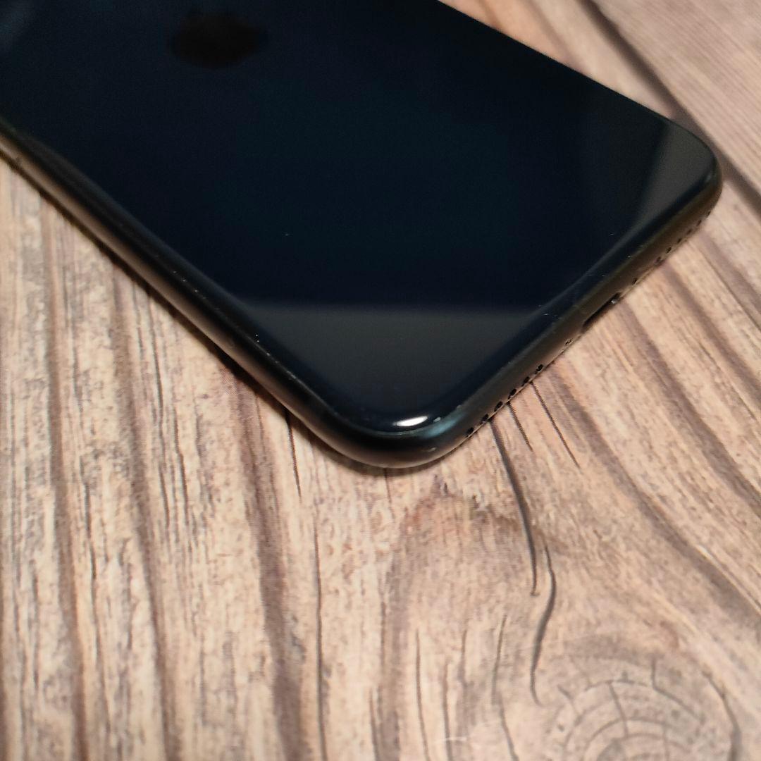 iPhone SE 第3世代 128GB おまけ大量 バッテリー96%