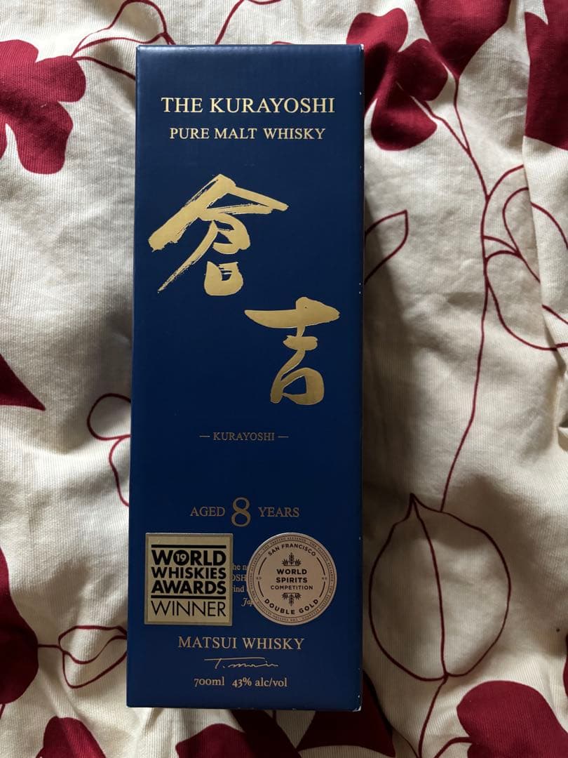 THE KURAYOSHI 8年 ピュアモルトウイスキー 700ml倉吉