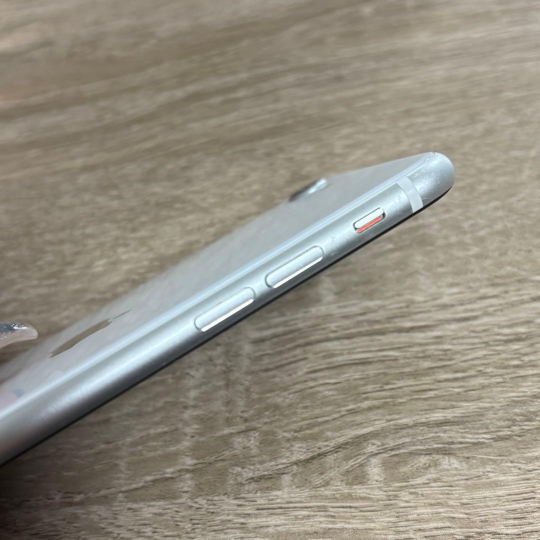 iPhone SE 第2世代 ホワイト ホームボタン故障 ジャンク品