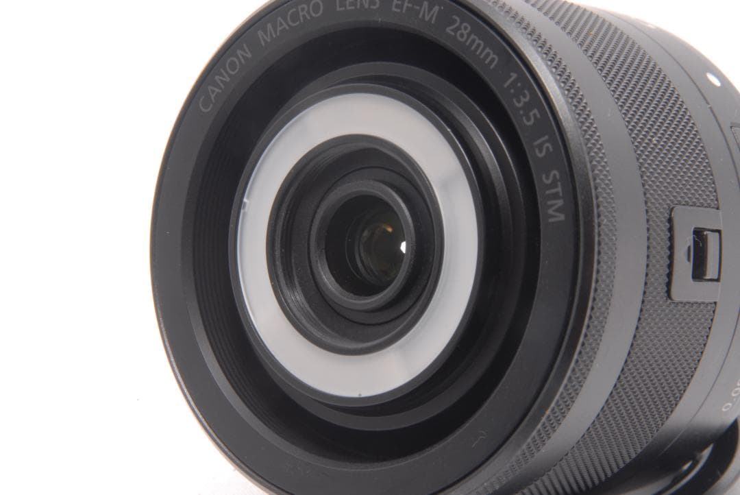 ✨美品 マクロレンズ✨Canon EF-M 28mm F3.5 IS STM