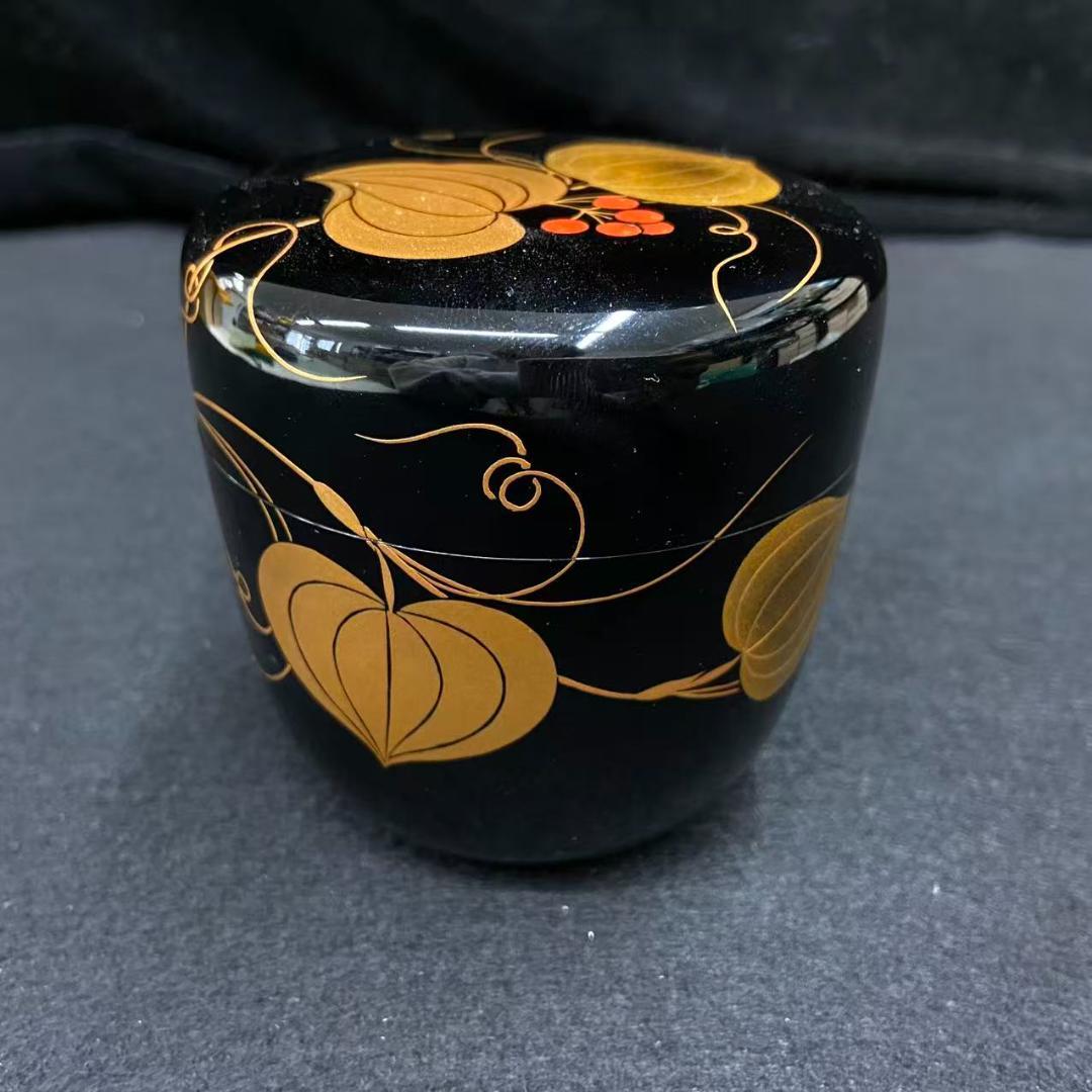 東端真筰 造 共箱 茶入れ 茶道具　大棗　山花束　金蒔絵 在銘