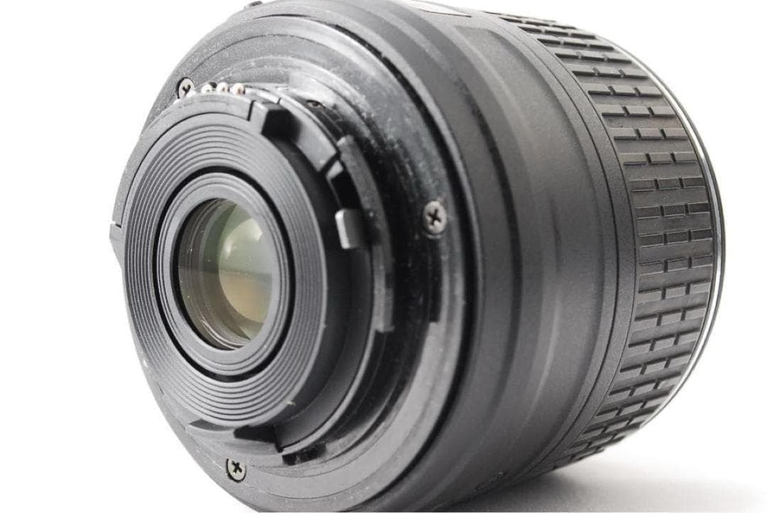 美品　Nikon D5300 ダブルレンズ レッド ショット数少　Wi-Fi