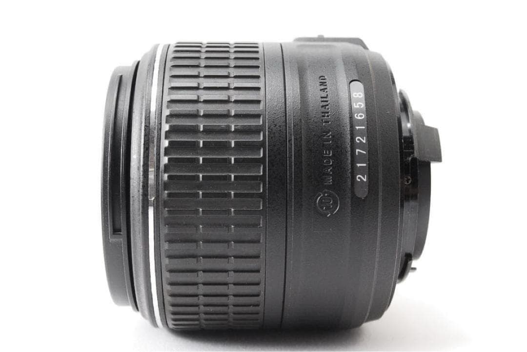 美品　Nikon D5300 ダブルレンズ レッド ショット数少　Wi-Fi