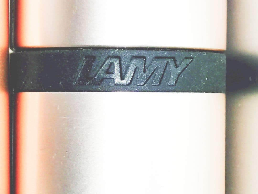 LAMY Lx(ルクス)万年筆　ローズゴールド　純正アルミケース付　限定カラー