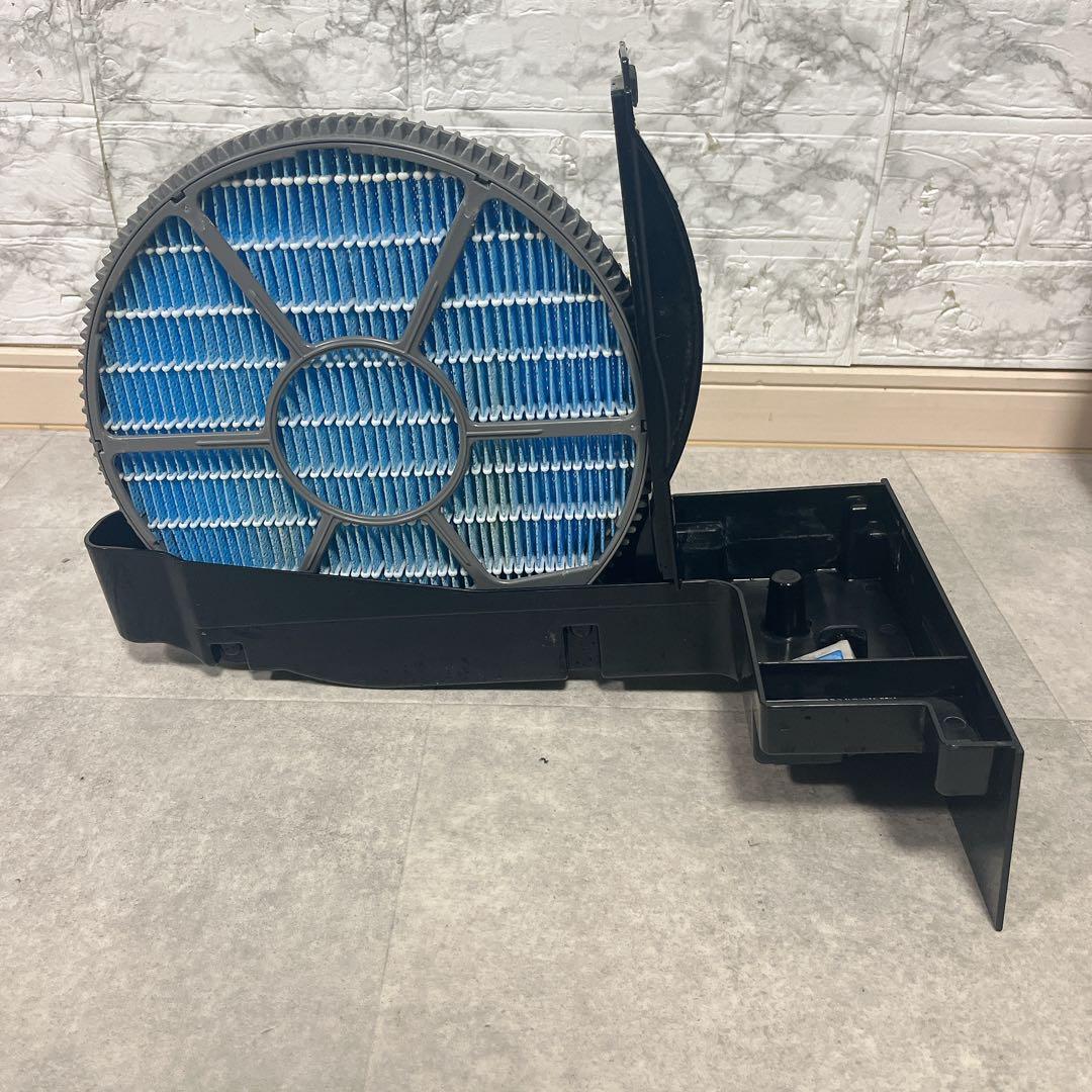 SHARP プラズマクラスター KC-HD70-W除加湿空気清浄機 2019年製
