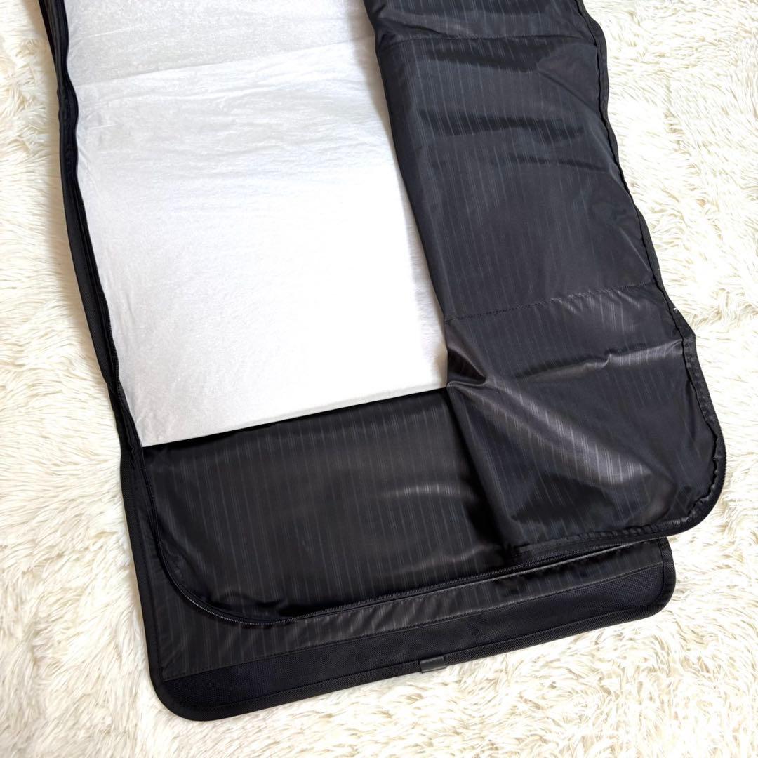 【新品】TUMI トライ フォールド ガーメントケース 22133DH　ブラック