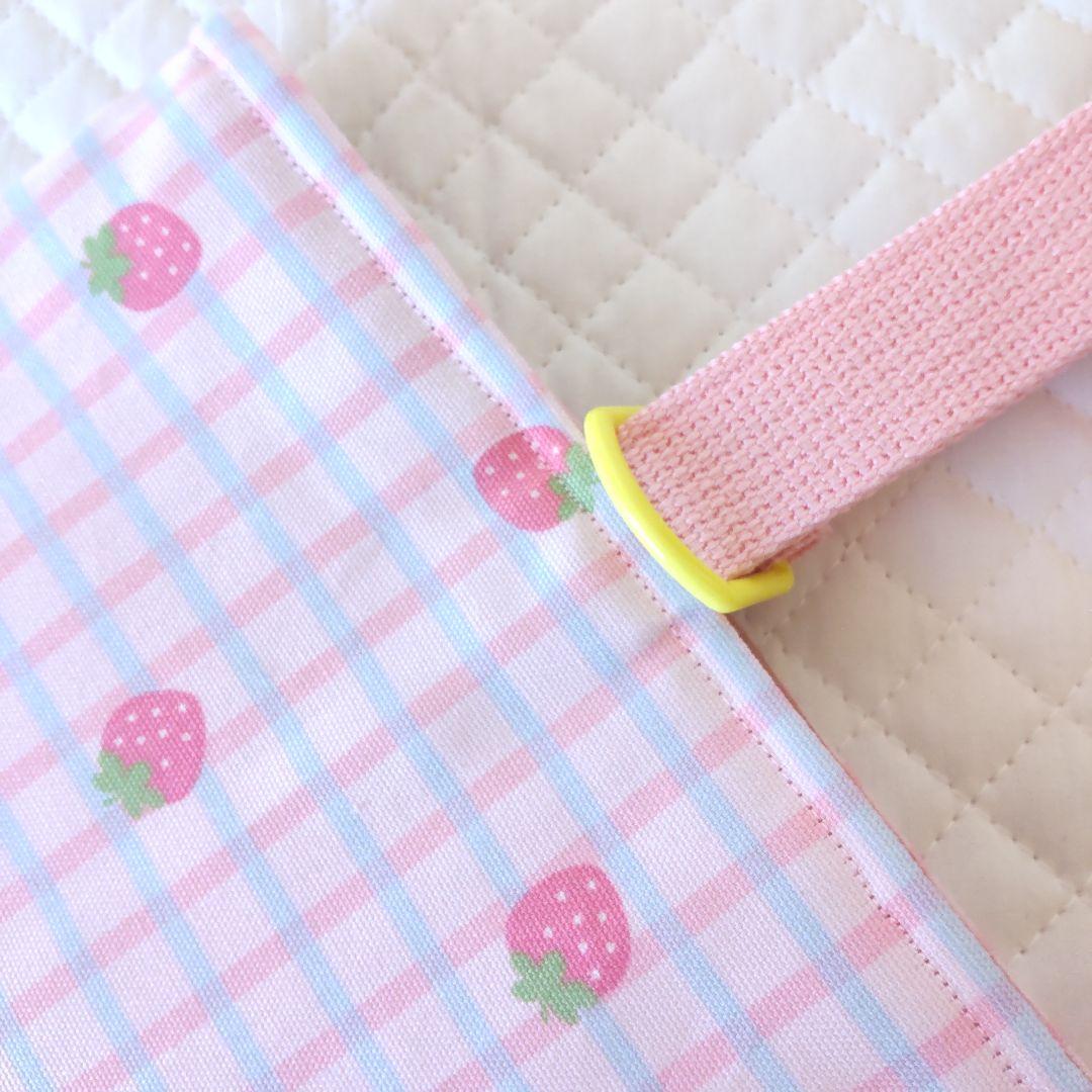 入園入学♡いちごミルク柄♡レッスンバック３点セット♡ラメカラフルポンポンレ―ス
