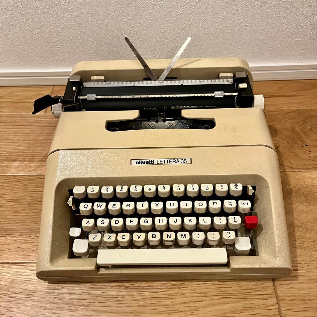 【昭和レトロ】Olivetti オリベッティ レッテラ 35【タイプライター】