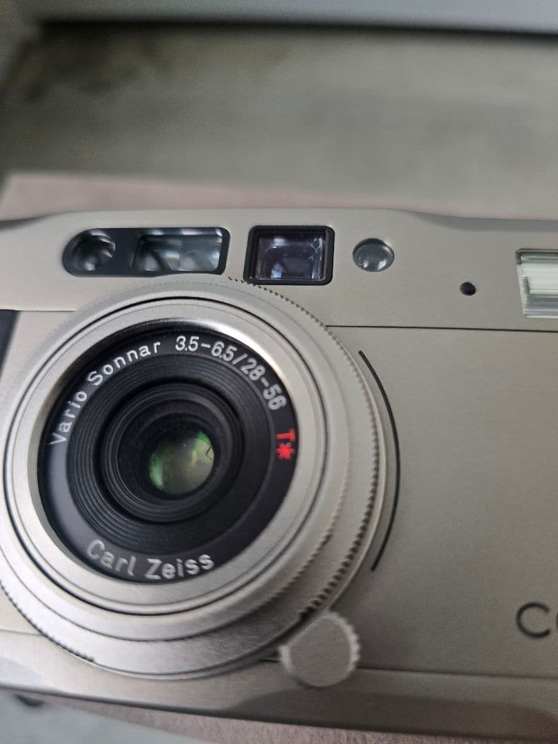 CONTAX TVS 35mmオートフォーカスカメラ