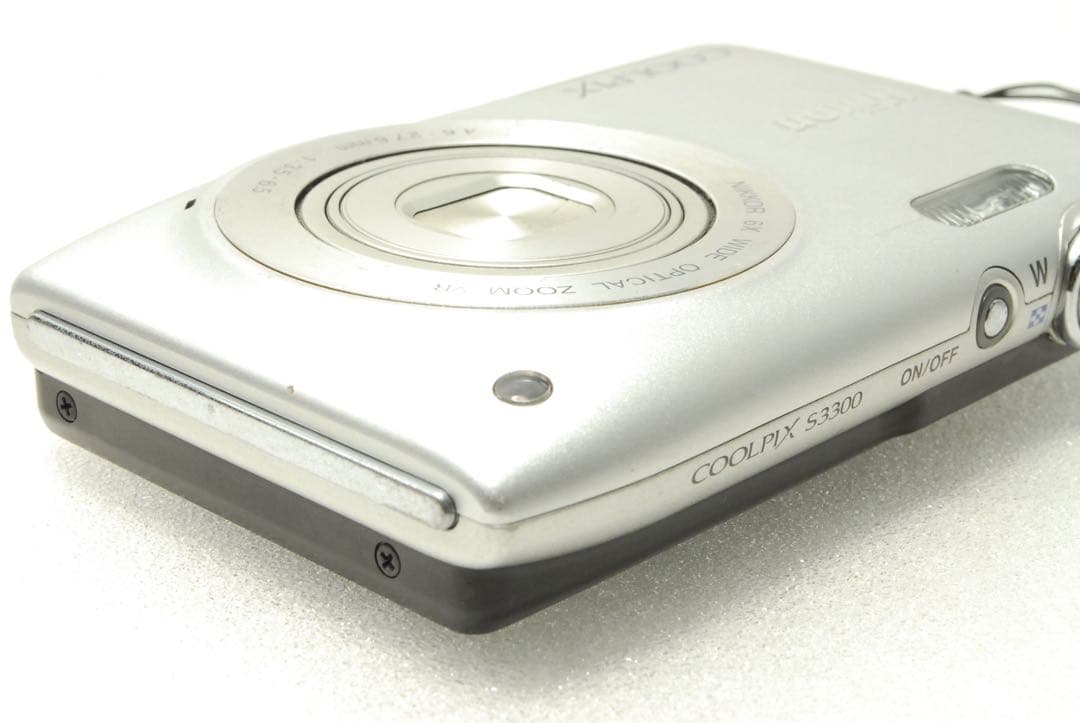 Nikon COOLPIX S3300❤️スマホ転送 動作確認済 シルバー ニコン