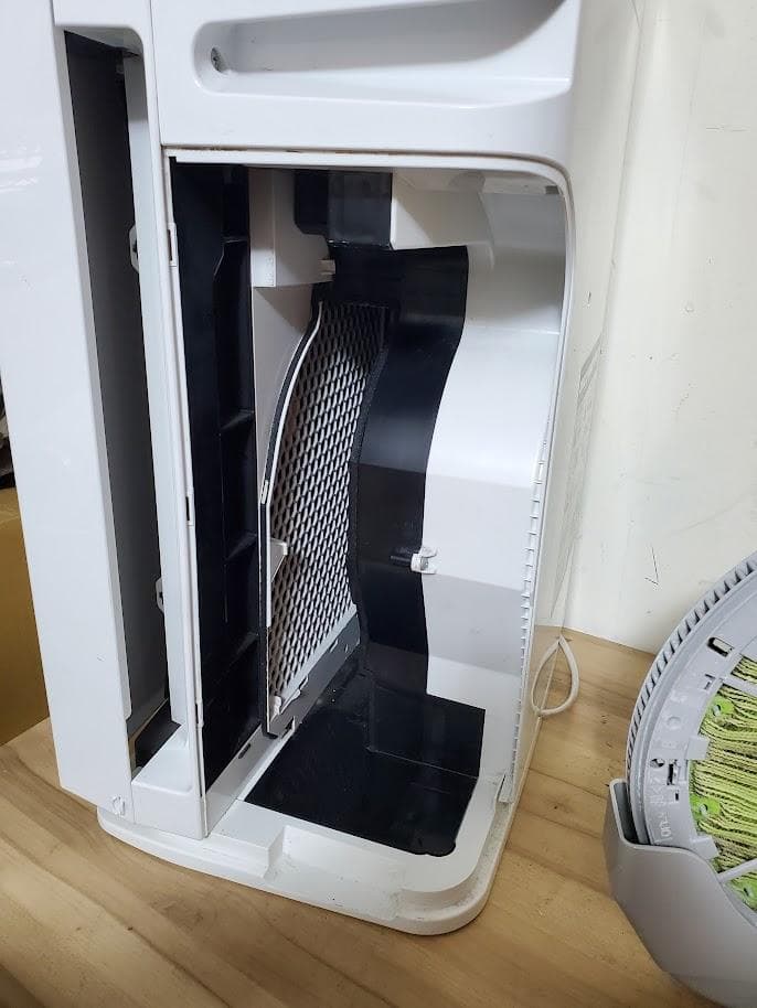 ダイキン ACK70X-W 加湿空気清浄機 DAIKIN 2021年製