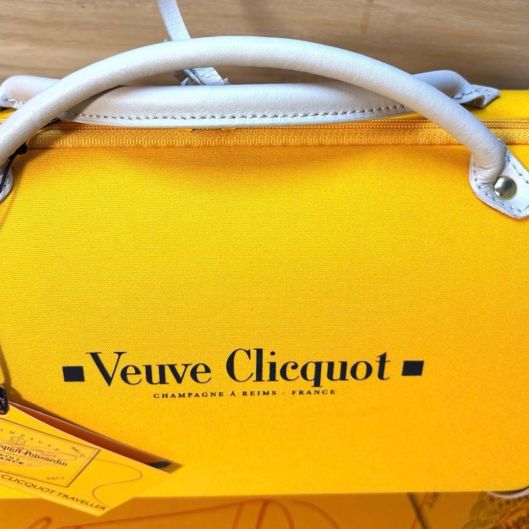 ★限定 新品 ヴーヴクリコ トラベルケース グラス Veuve Clicquot