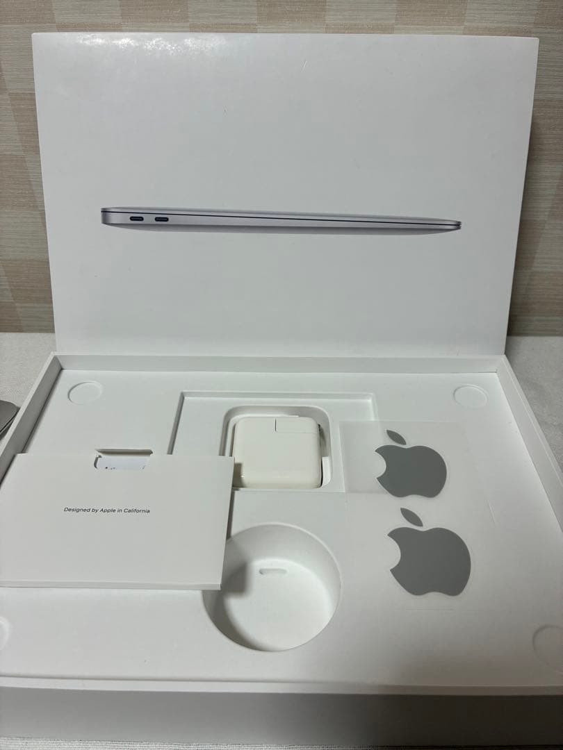 初期化済 MacBook Air M1 16GB 1TB 液晶不動