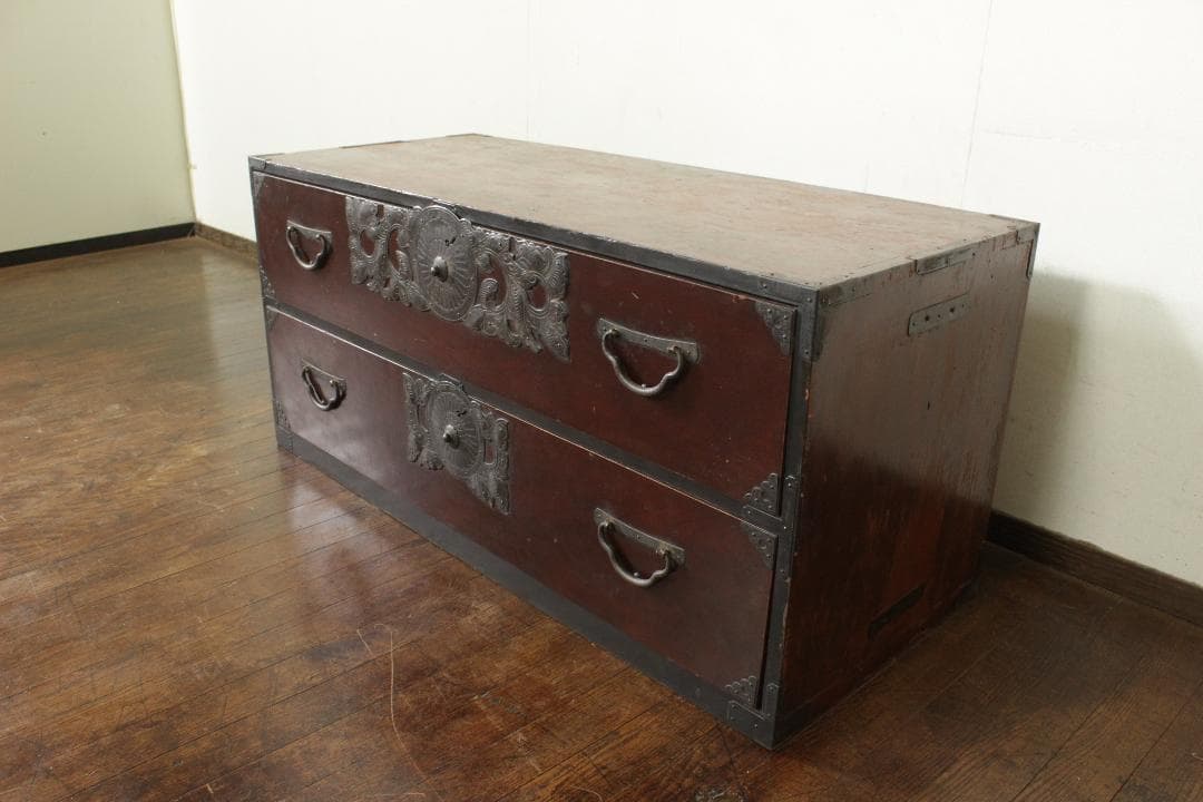 仙台箪笥 唐草金具 木瓜引手 時代箪笥 和箪笥 ローボード