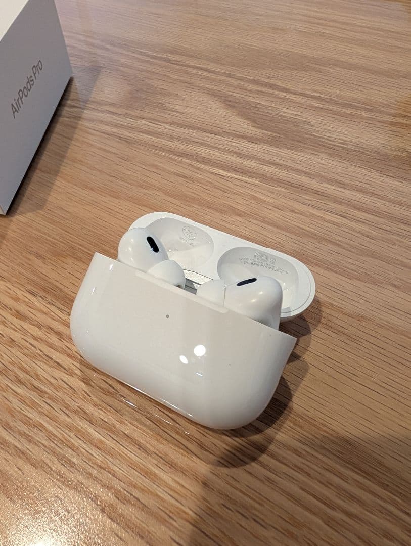 【美品】AirPods Pro 第2世代 Type-C Apple