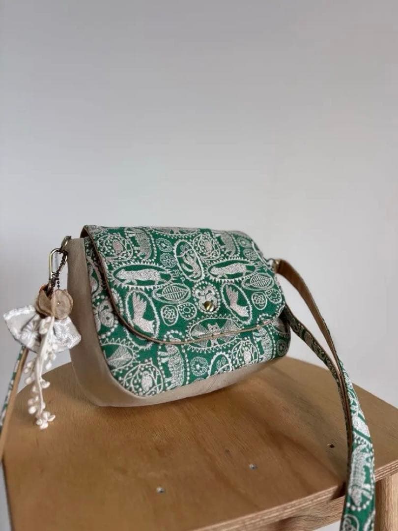 最新⚪︎ミナペルホネン⚪︎ハンドメイド⚪︎ミディアムパンショルダー