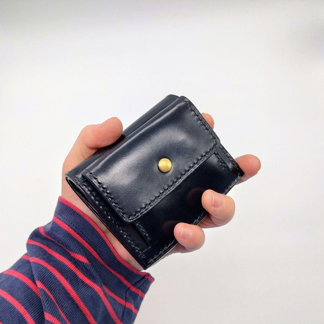 【カード8枚以上】本革コンパクト財布/二つ折り ヌメ革 ブラック ゲンコウ