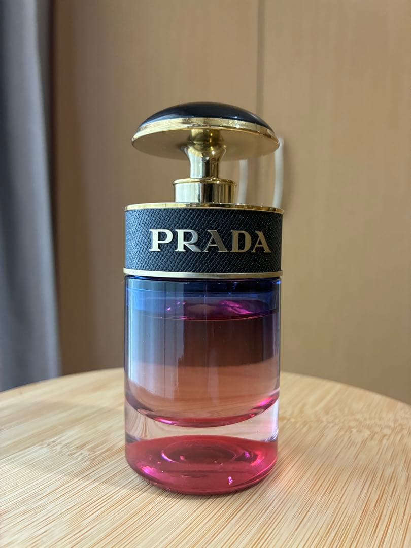 PRADA Candy 香水 グラデーションボトル
