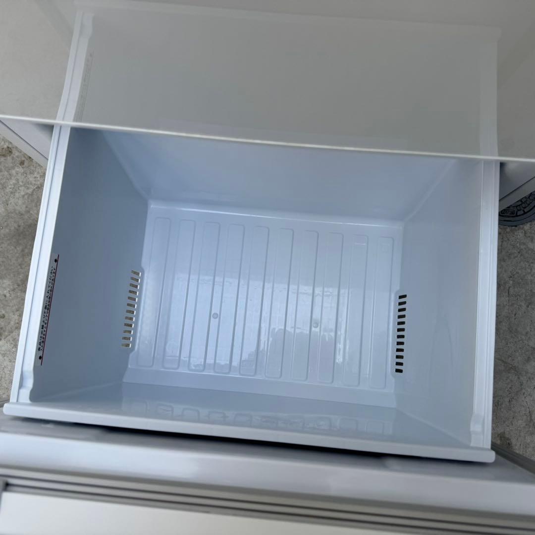 502⭐️送料取付無料★三菱冷蔵庫3ドア右開き　大型　自動製氷　300L〜400L