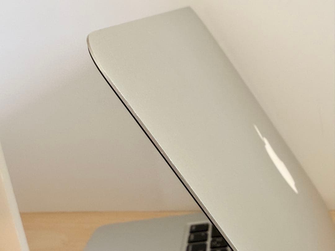 MacBook Air 13インチ Mid 2013 Core i5 8GB
