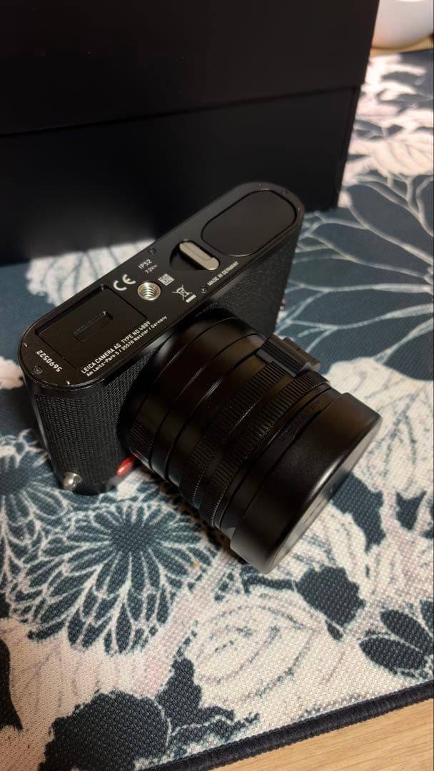 Leica Q2 元箱・付属品付