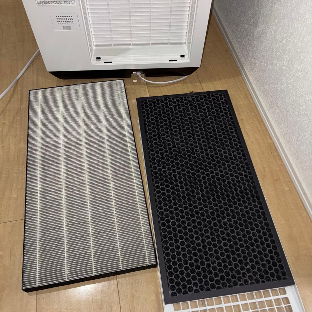SHARP プラズマクラスター KC-HD70-W 除加湿空気清浄機 19年製