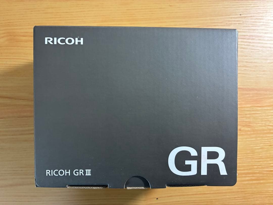 RICOH GR III デジタルカメラ + アクセサリーセット
