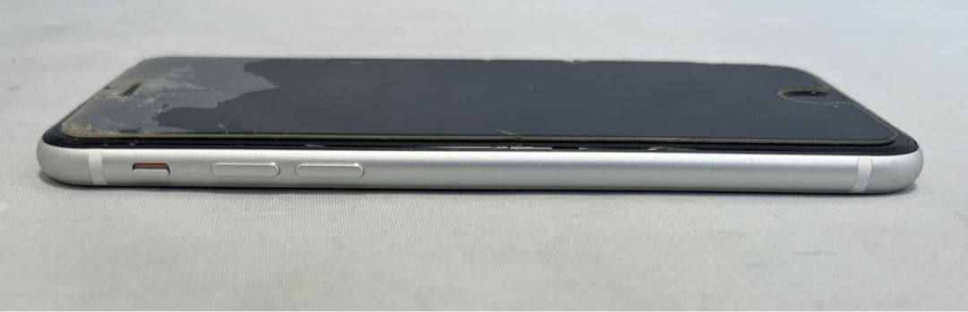Apple iPhone 第2世代　ホワイト 本体※画面割れ